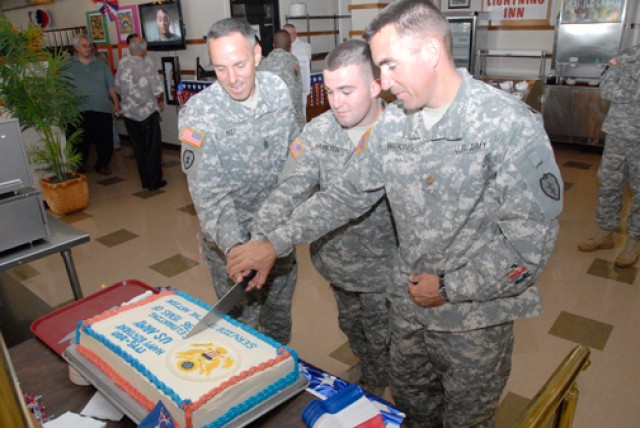 Hawaii-based units celebrate Army’s birthday, nation’s strength