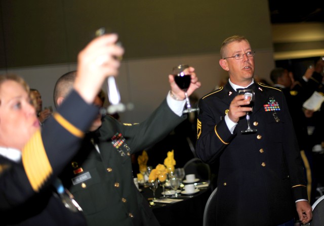 Army Ball 3