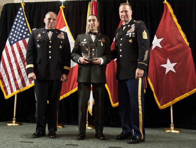 U.S. Army Reserve Command announces winners of Best Warrior Competition