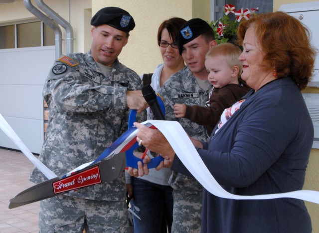 U.S. Army Garrison Ansbach opens new Urlas Family Housing Area