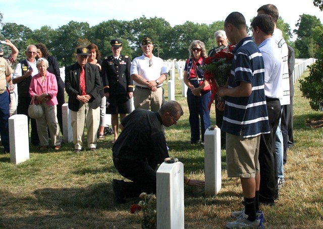 CASA, veterans visit JBM-HH