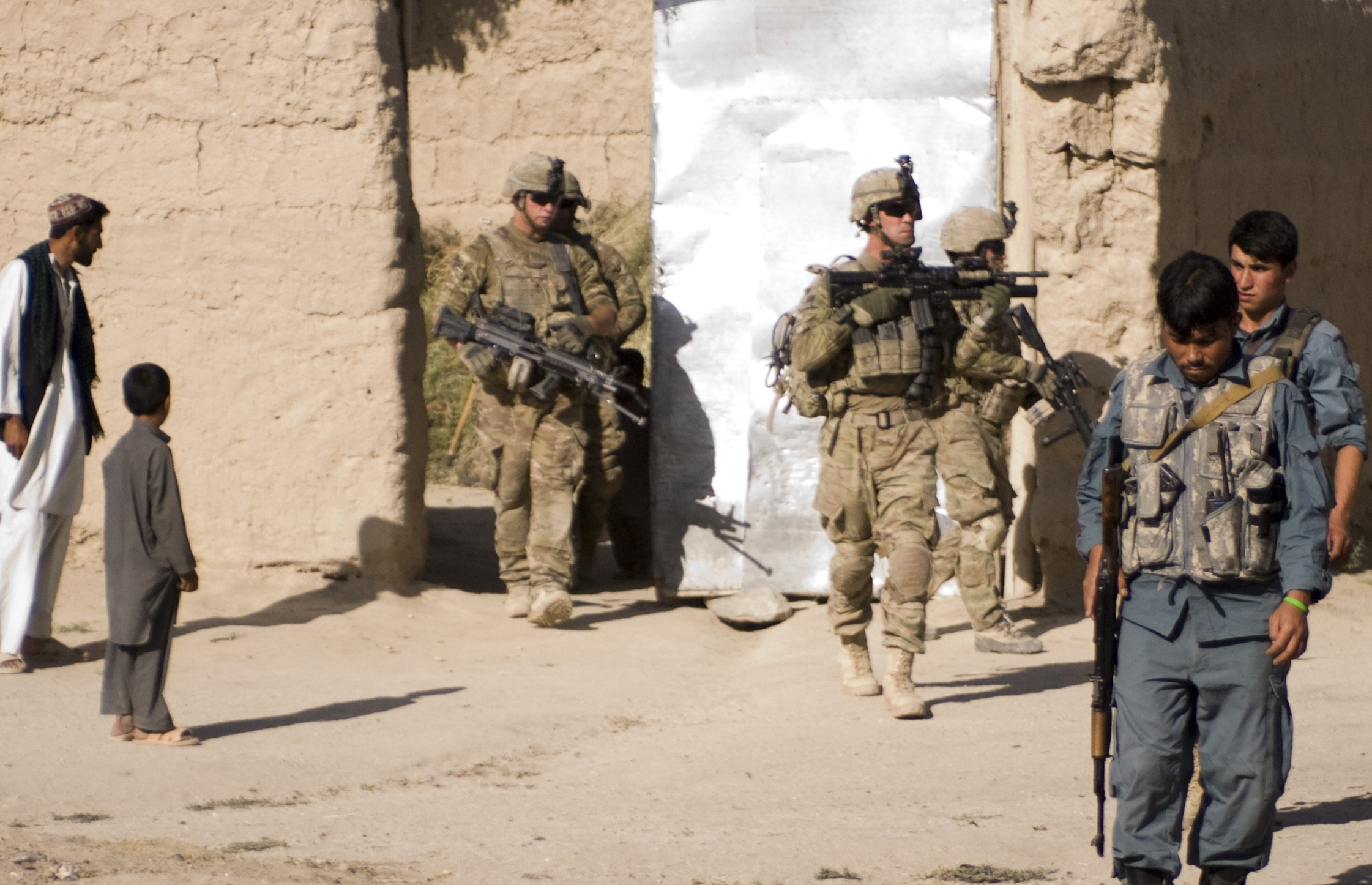 Villagers point security patrol to IED | Article | The United States Army