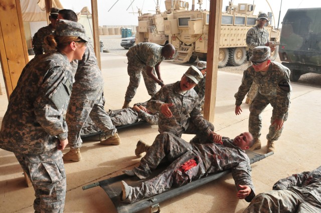 Medics react to mass casualty exercise in Iraq