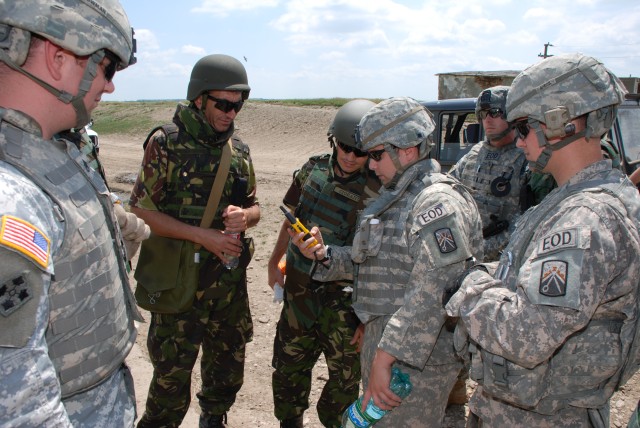 21st TSC EOD techs help Romania Armed Forces destroy excess munitions