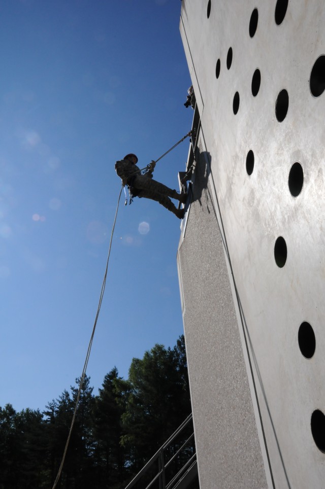 rappeling 2