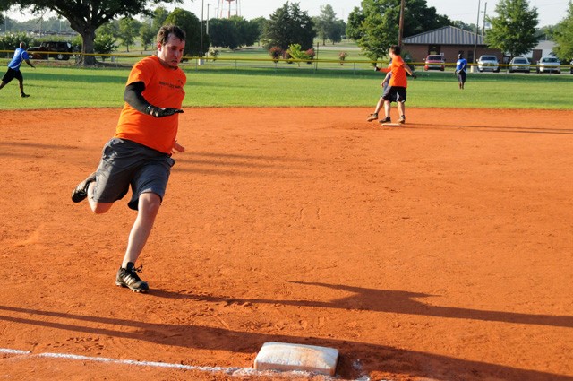 ‘Old Skool’ beat-down: Army Fleet Support team gets ‘Skooled’