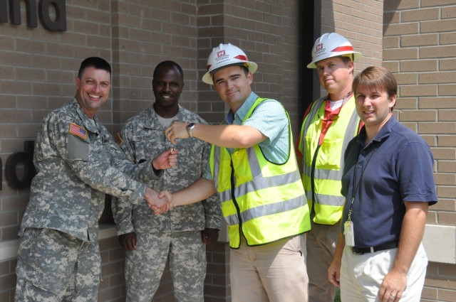 FORSCOM band accepts keys to new training facility