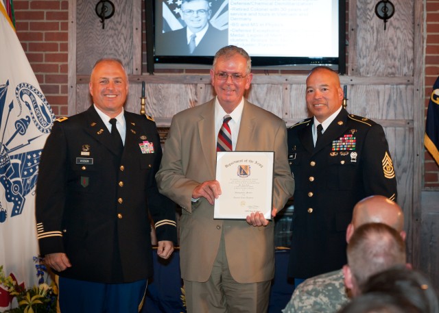 2011 Chemical Corps Distinguished Member of the Corps awards presented at FLW