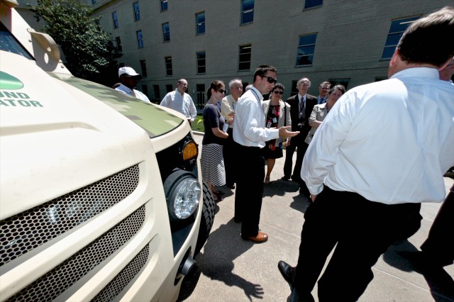 SLIDESHOW: Fuel Efficient Demonstrator at the Pentagon