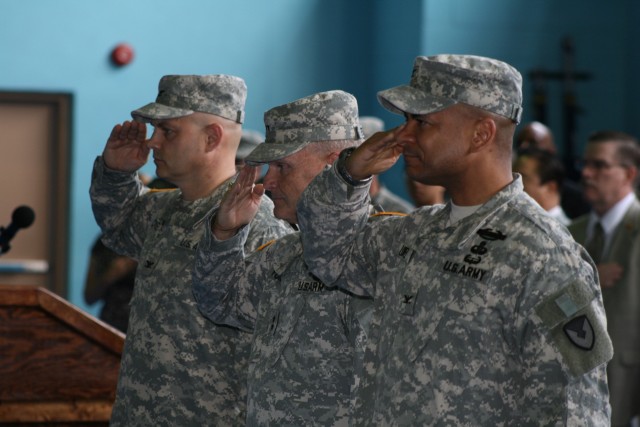403rd AFSB flag passed to new commander