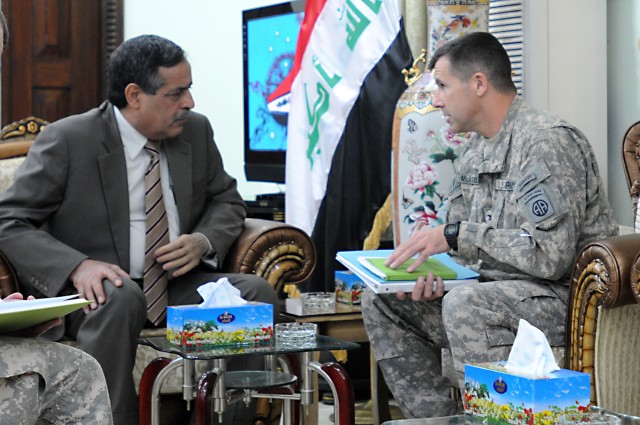 Al-Anbar Provincial Governor meets with US Advise and Assist Brigade Leadership