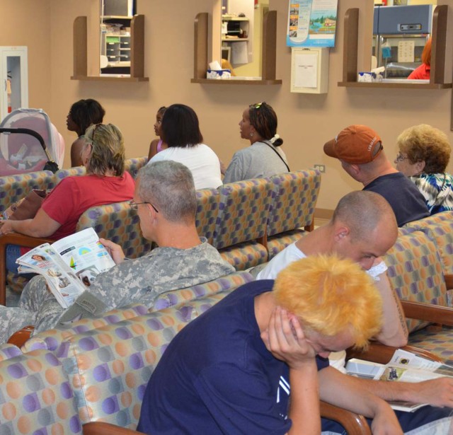 CRDAMC patients wait for prescriptions
