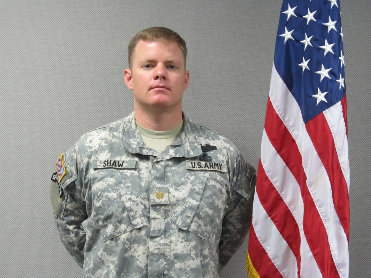 Commander Sees One Of His Own Get Medal Of Honor Article The United Commander Sees One Of His Own Get Medal Of Honor Article The United