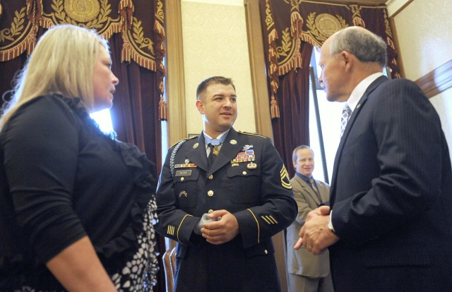 Petry visit with Gov. Gregoire 6