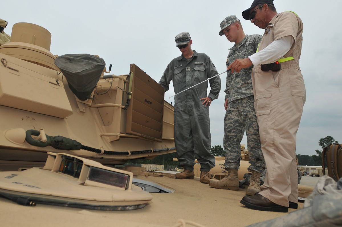 Abrams Tanks Added To Desert Rogue Battalion Article The United States Army