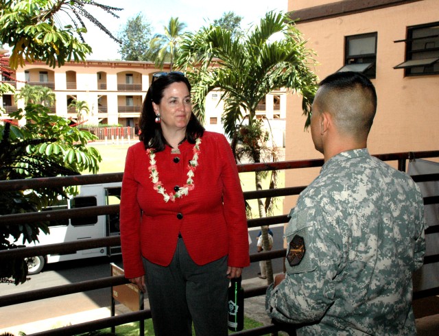 Ms. Hammack talks with CSM Giles Almeida