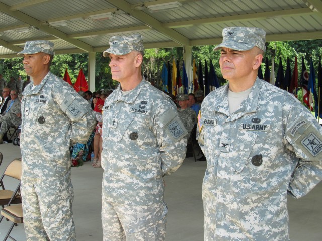 Eagle Brigade Incoming And Outgoing Commander Joined By The Recruiting Command Commander