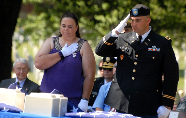Veterans laid to rest at Fort Leavenworth National Cemetery