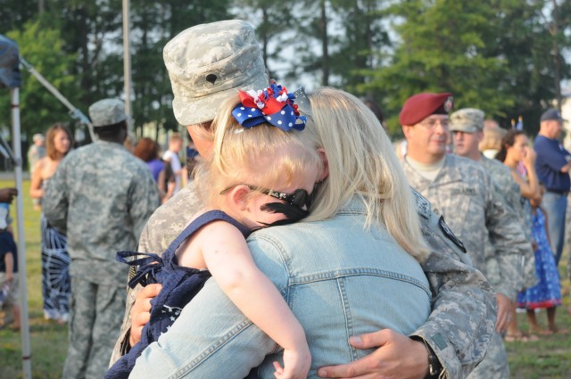 Elements of Task Force Thunder redeploy to Fort Bragg