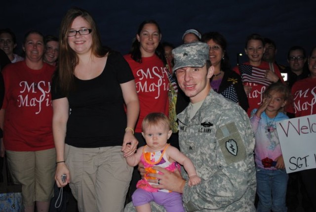 Wounded warrior receives surprising welcome home