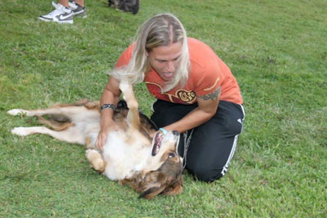 Pets, people have a tail waggin’ good time at 'Pets are People Too Expo'