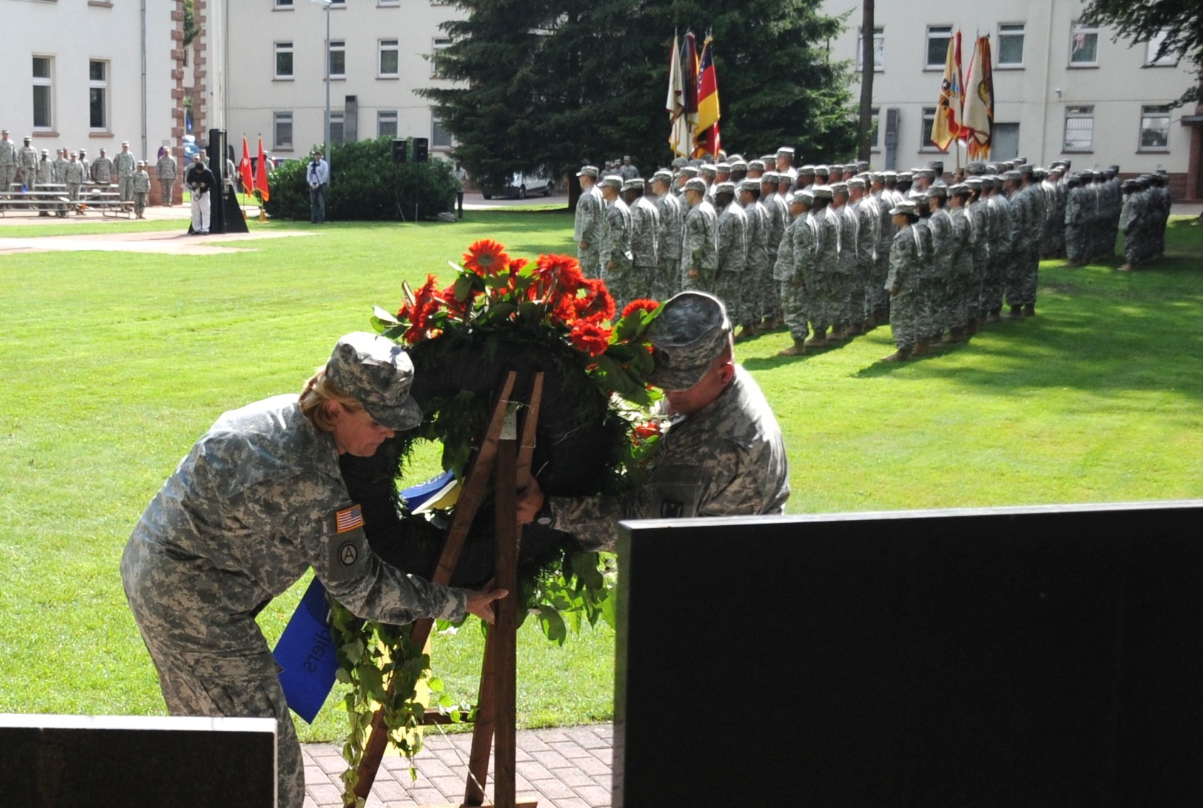 21st Tsc Honor Members For Service Pay Tribute To The Fallen Article