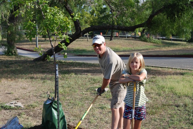 USAEC employee Rich Morris and daughter Danielle