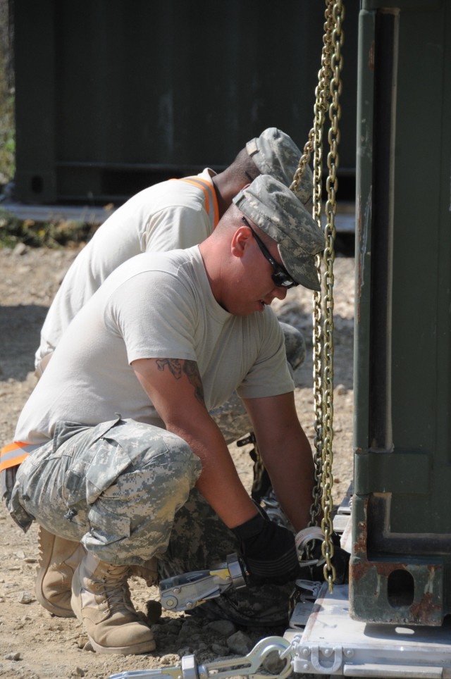 21st TSC helps transport equipment for deploying unit