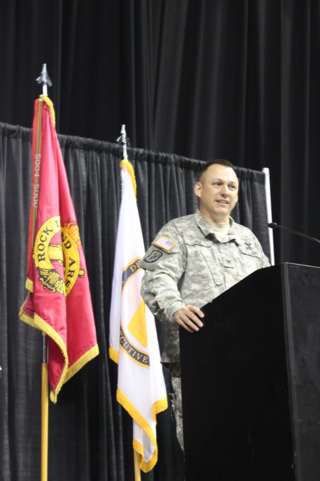 Hundreds converge on Rock Island Arsenal's Industry Day