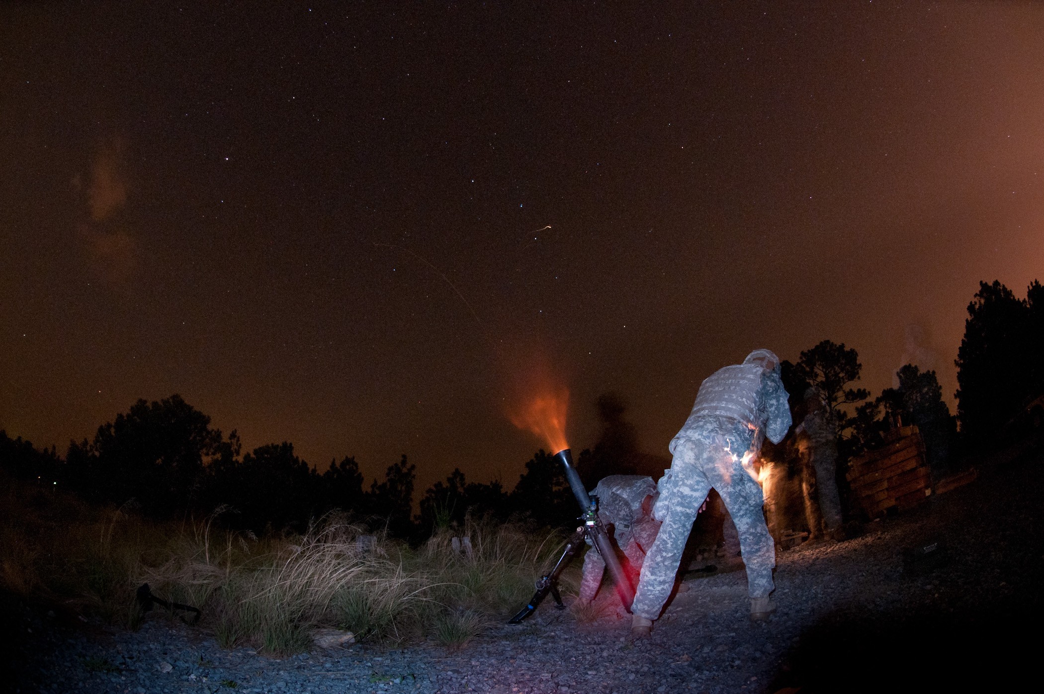 Paratroopers go old school with full-spectrum training | Article 
