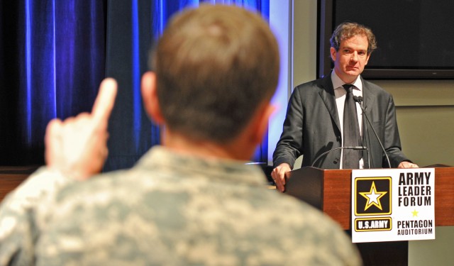 Noted author, journalist Bergen addresses 'the longest war'