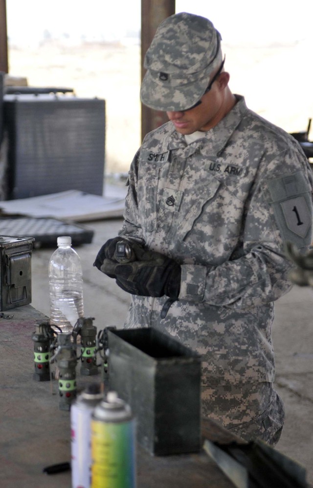 ‘Devil’ Soldiers maintain readiness at ammo holding area
