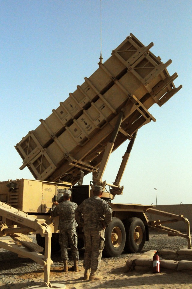 Cadet trains with 1/44 ADA, Third Army for CTLT