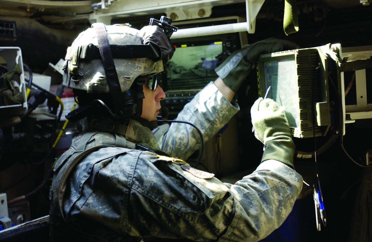 Army links tactical radios, chat services with commercial