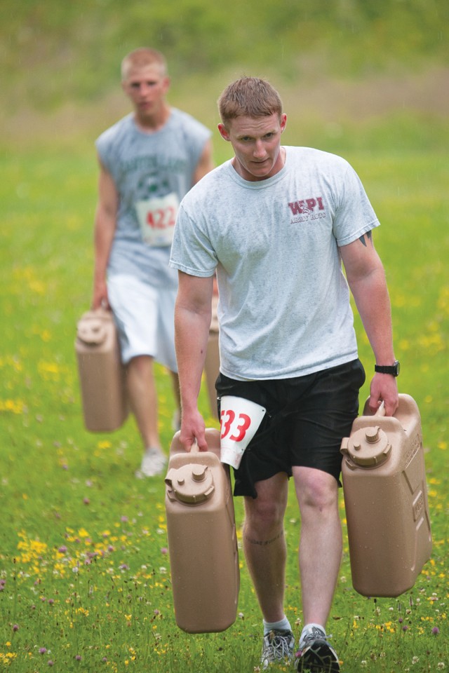 Stuttgart Soldiers take on Warrior Pride Challenge