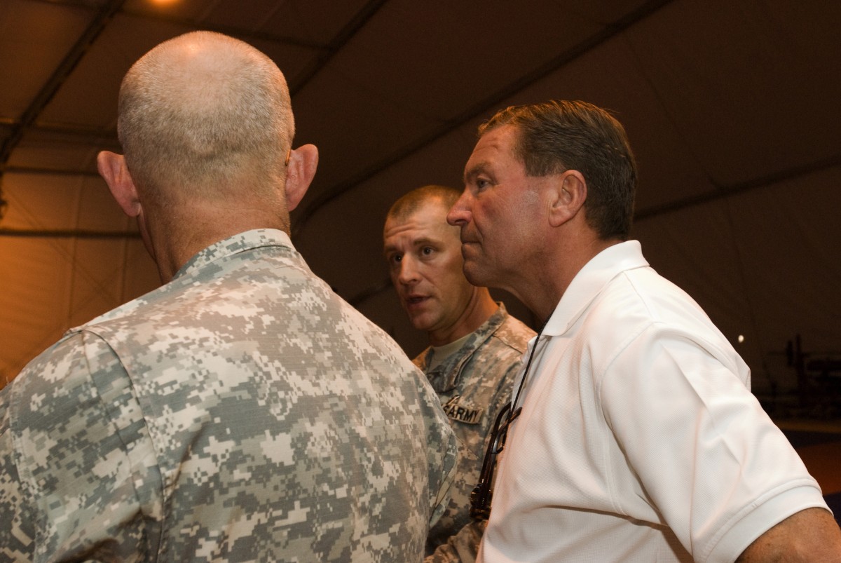 Army Manpower And Reserve Affairs Official Visits Guardian Justice ...