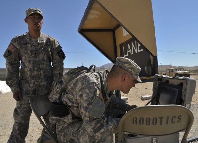 18th EN deploys robots to detect IEDs at NTC