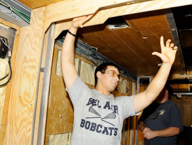 Army interns aid in recruiting aspiring scientists