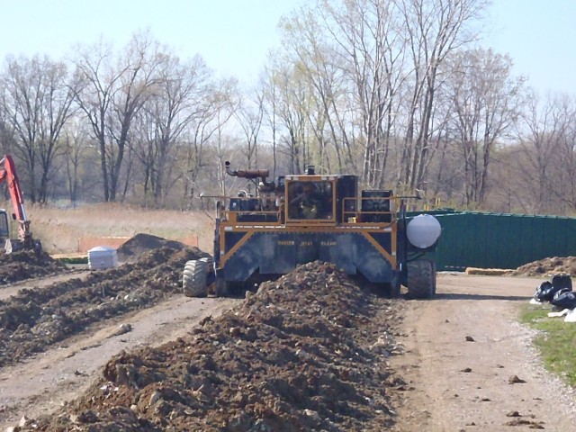 USACE districts dig up success in soil cleanup