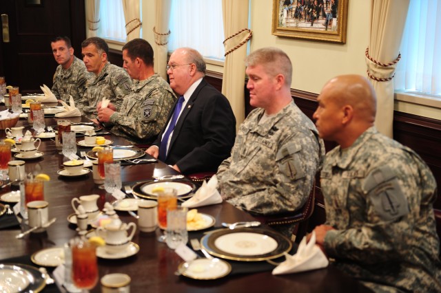 USA Lunch with SOF CSMs