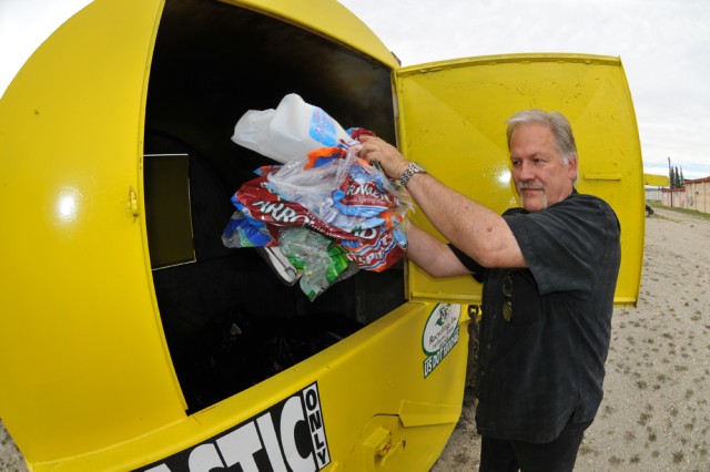 Fort Wainwright recycles for increased quality of life