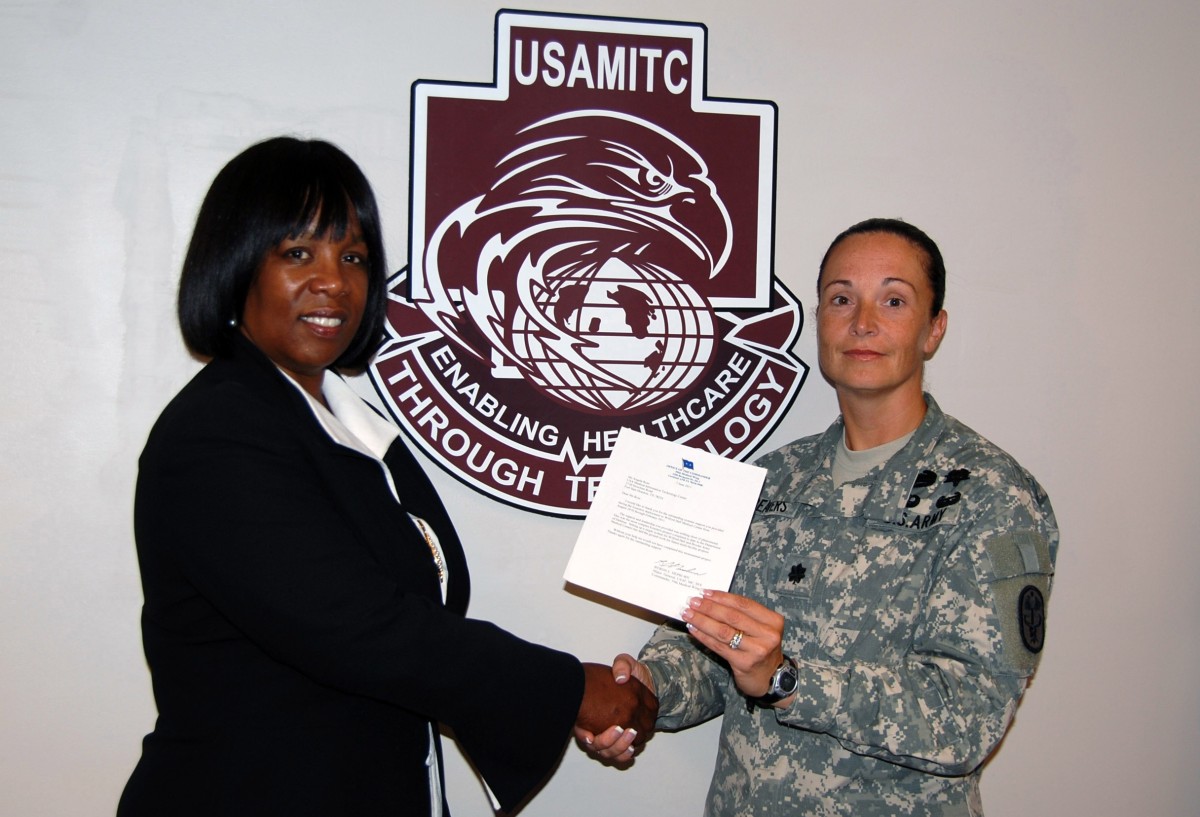 usamitc-chief-medical-information-officer-receives-letter-of