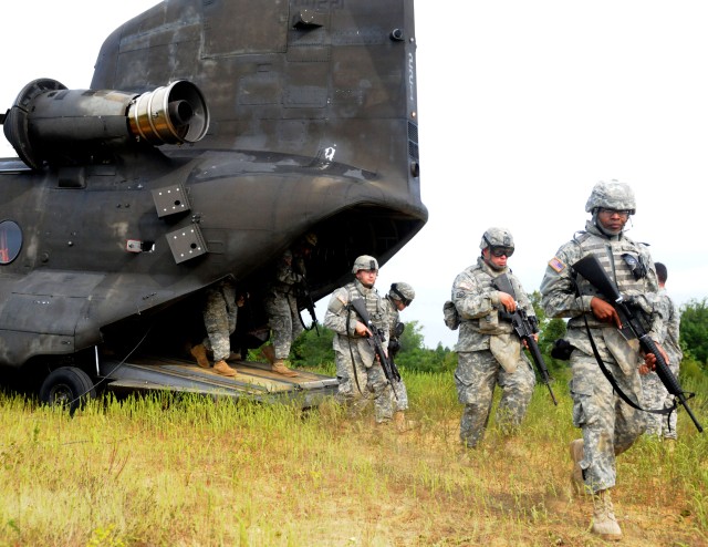 19th Engineers conduct air assault operations