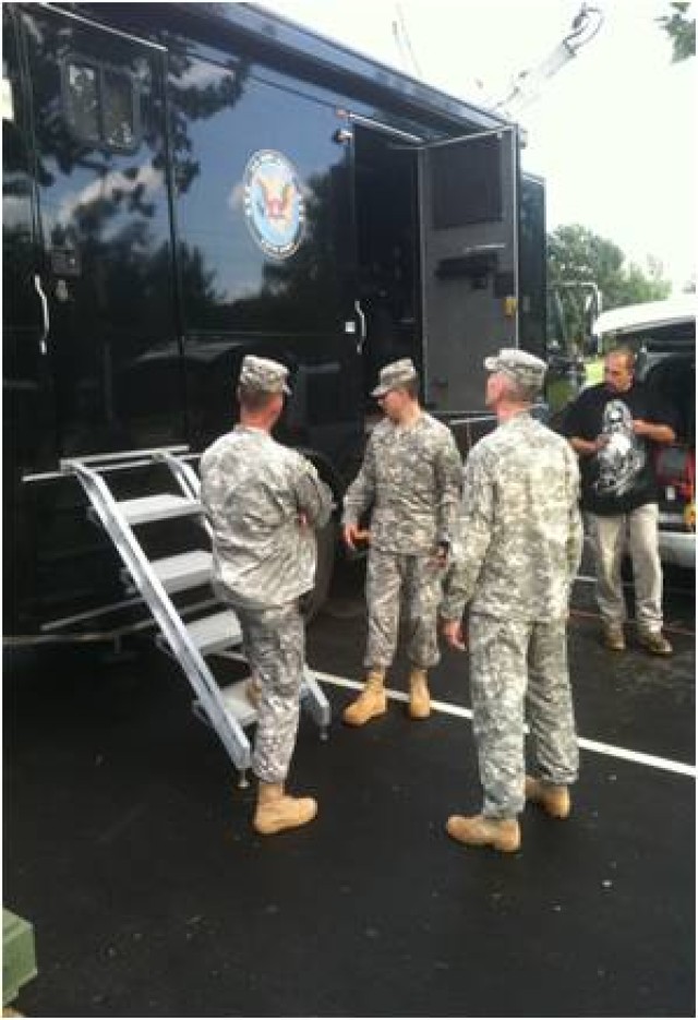 412th CSB Supports USARNORTH in Hurricane Irene Recovery