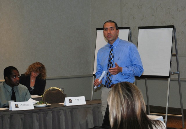 Herrera addresses community leaders