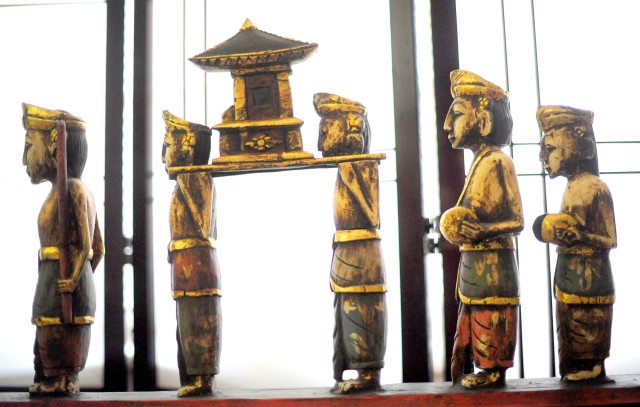 Thai carving