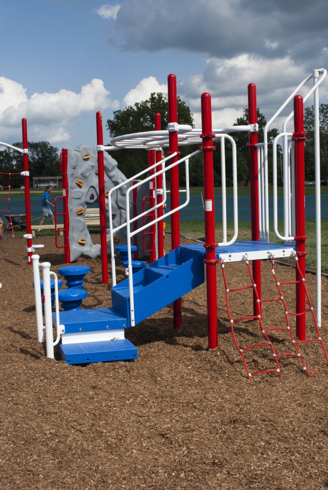 SecDef, volunteers build Fort Meade playground to remember 9/11