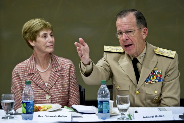 Deborah Mullen and Navy Adm. Mike Mullen