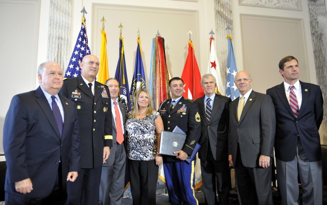 New Mexico Congressional delegation honors Sergeant Firts Class Petry