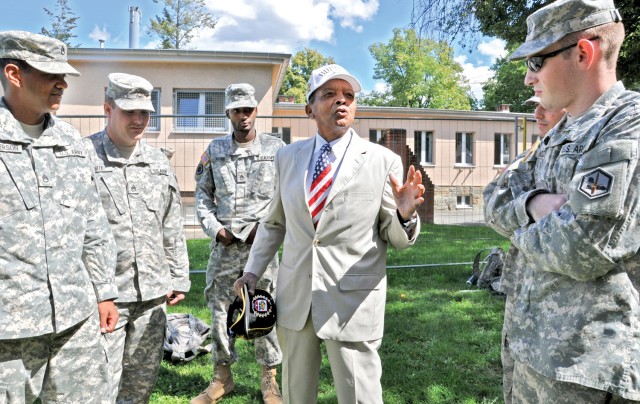 WWII veteran: Wiesbaden military community retiree, author shares his combat, civil rights experiences